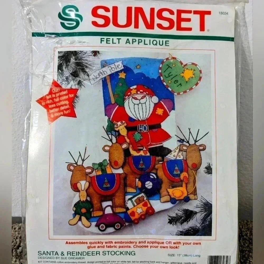 Sunset‎ Felt Applique Kit Santa Reindeer Stocking DIY 15" 1994 New Sealed